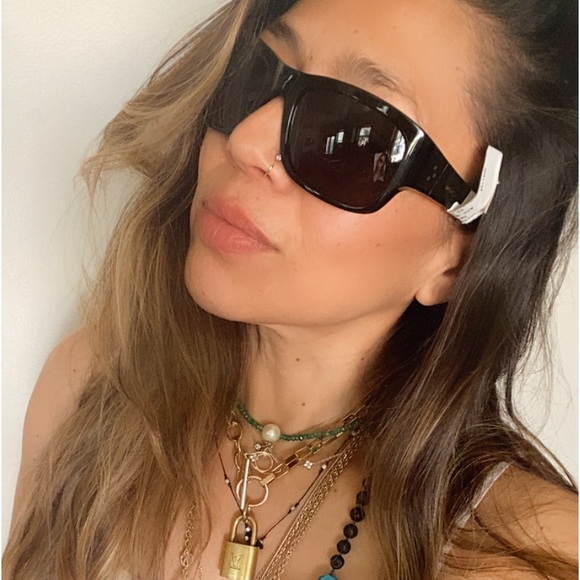 CELINE Black Sunglasses - Picture 10 of 12